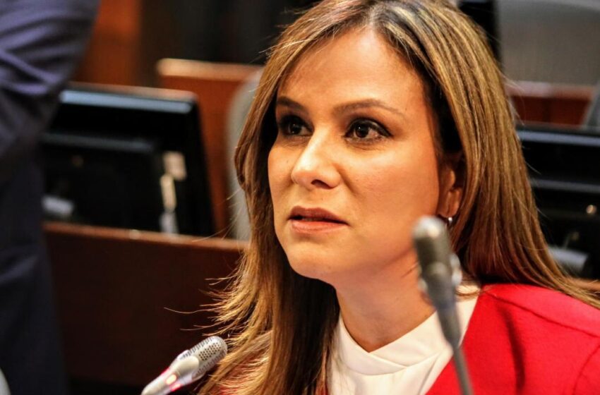  Senadora pidió investigar a Directores del INPEC y la AUSPEC por problema carcelario en la capital del Meta