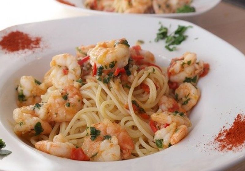  ¿Te gusta la pasta? Prueba estos deliciosos Camarones Thai
