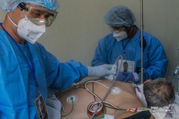  Derrames cerebrales son más graves en pacientes con coronavirus, dice experto