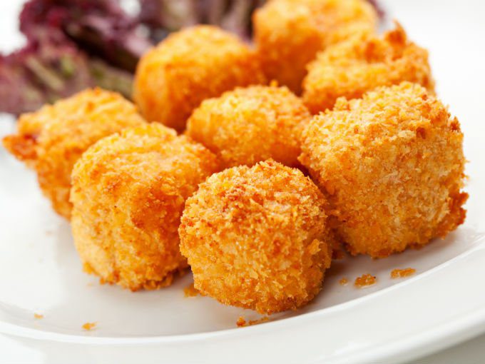 Tienes que probar estás deliciosas croquetas de maíz con queso, serán tus favoritas