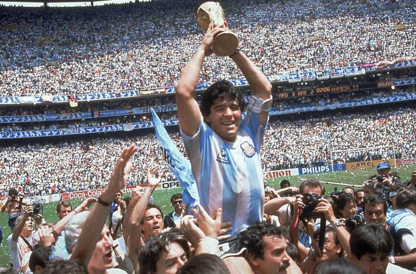  Muere Diego Maradona a los 60 años