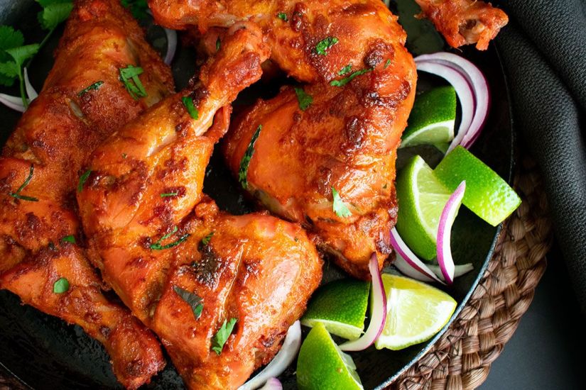  Las especias se lucen en este pollo tandoori