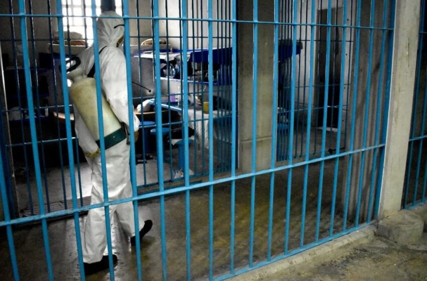  Suspenden visitas a la cárcel y los permisos de 72 horas