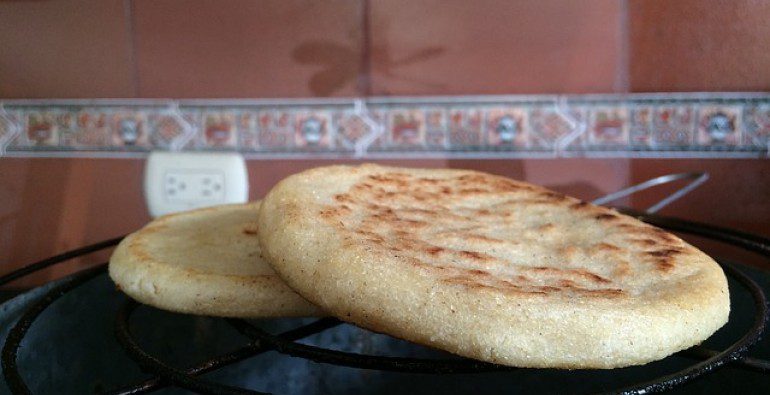 Así se hacen unas buenas arepas de arroz
