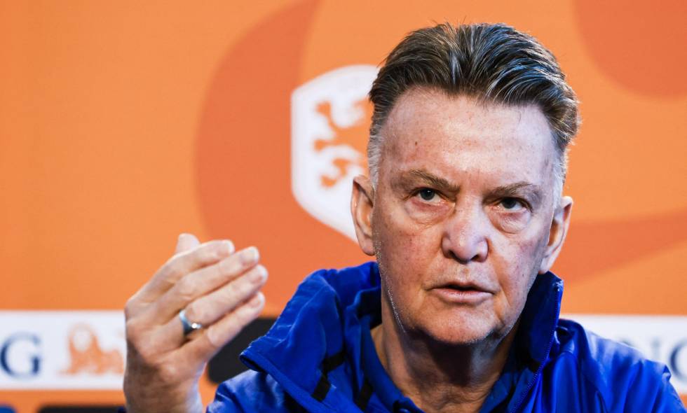  El seleccionador holandés Louis van Gaal padece cáncer