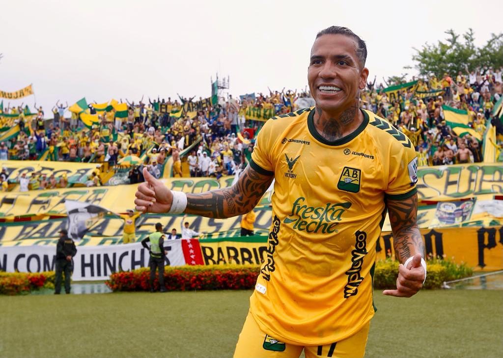  El goleador Dayro Moreno seguirá en el Atlético Bucaramanga