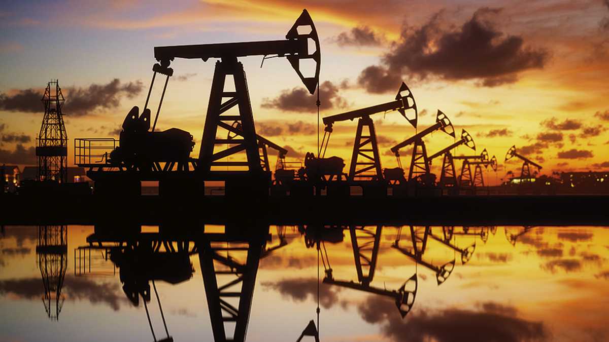  Petroleras a pagar Industria y Comercio si pasa proyecto en el Congreso
