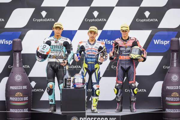 MOTOCICLISMO G.P. AUSTRIA MOTO3 – Ayumu Sasaki repite victoria y David Muñoz podio
