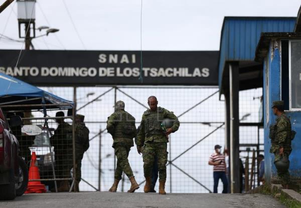 ECUADOR CÁRCELES – Unos 11.000 presos de Ecuador se identifican con alguna banda criminal