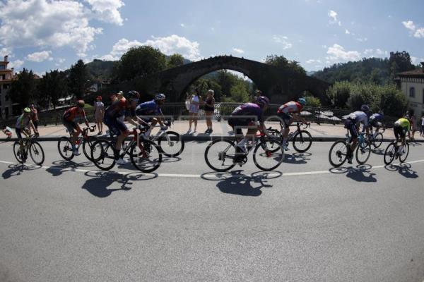  CICLISMO VUELTA – La Vuelta descansa con la ilusión conectada a Mas, Rodríguez y Ayuso