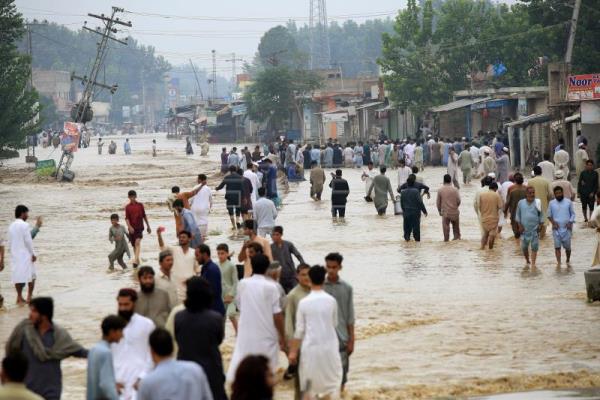 PAKISTÁN INUNDACIONES – Pakistán solicita ayuda internacional para hacer frente a las inundaciones