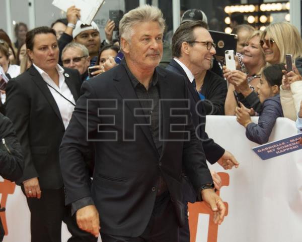  ALEC BALDWIN – Alec Baldwin planea volver a Broadway, su primer papel tras el disparo mortal en un rodaje