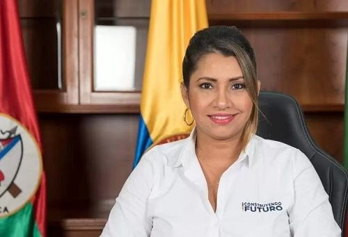  Viaje de la gobernadora de Arauca a Cancún le costó el puesto. Le queda el recurso de reposición