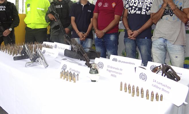  ‘Barrieron’ con ‘Los Juanitos’ en el Ariari. Capturaron cinco integrantes