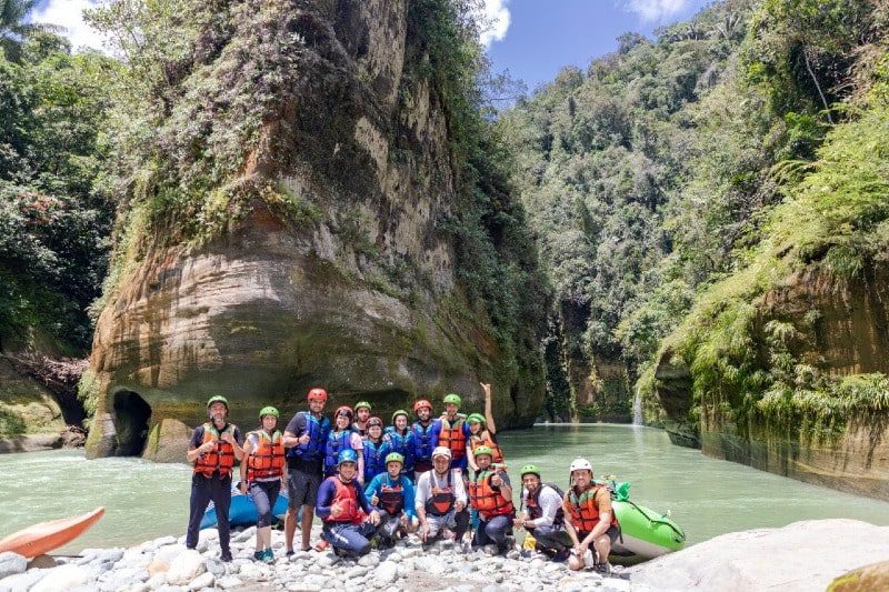  Empresarios en el Güéjar firman acuerdos de gobernanza en beneficio del turismo de naturaleza