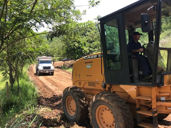 Gobernación del Meta hará mantenimiento a 102 kilómetros de vías terciarias