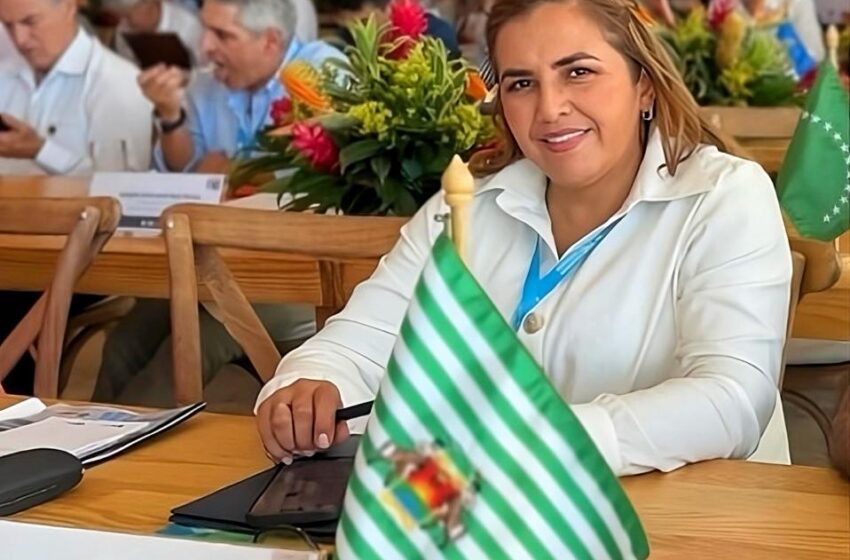  La Gobernadora Rafaela esta comprometida con la sociedad del Meta