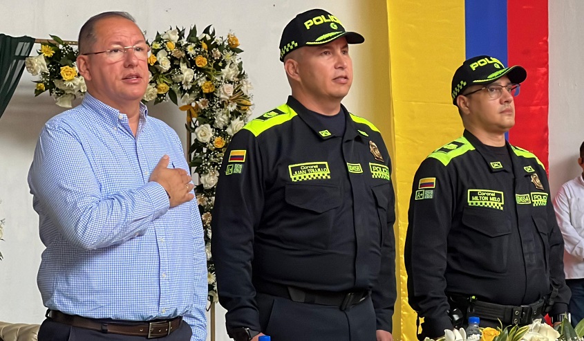 Sorpresiva salida de la Policía del comandante de la Región 7
